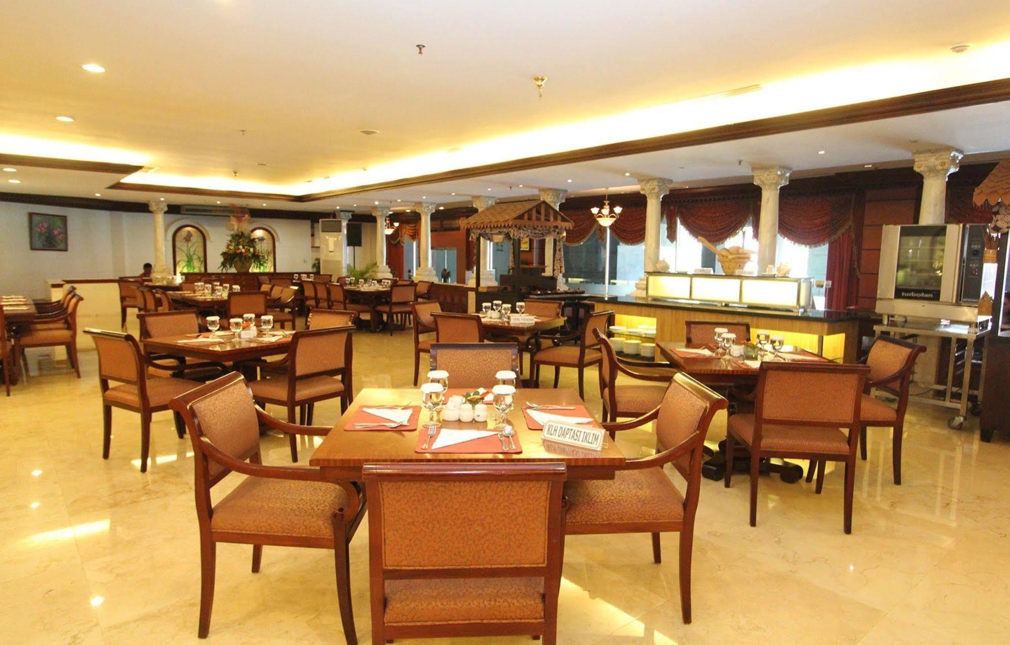 Hotel Bidakara Jakarta Eksteriør bilde