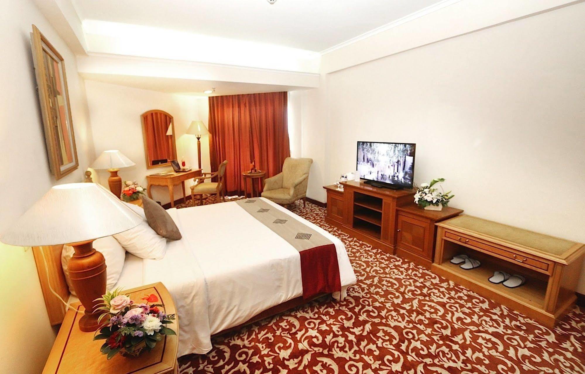 Hotel Bidakara Jakarta Eksteriør bilde